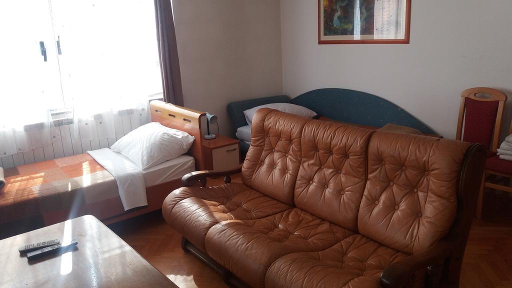 Guest House Sv. Nikola Dugo Selo 외부 사진